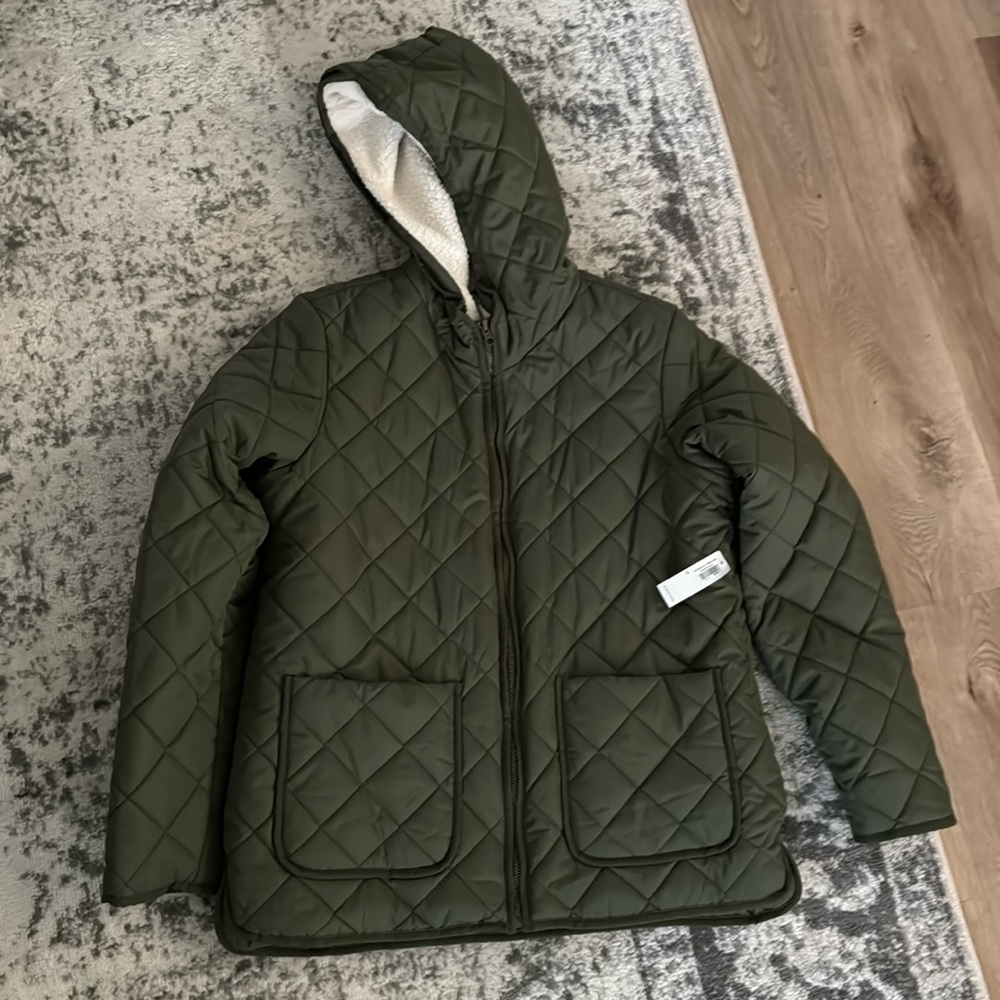 Old Navy Women’s Sherpa Lined Quilted Coat - Size Medium